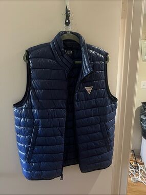 GUESS Men’s Quilted Puffer Vest in Navy Blue